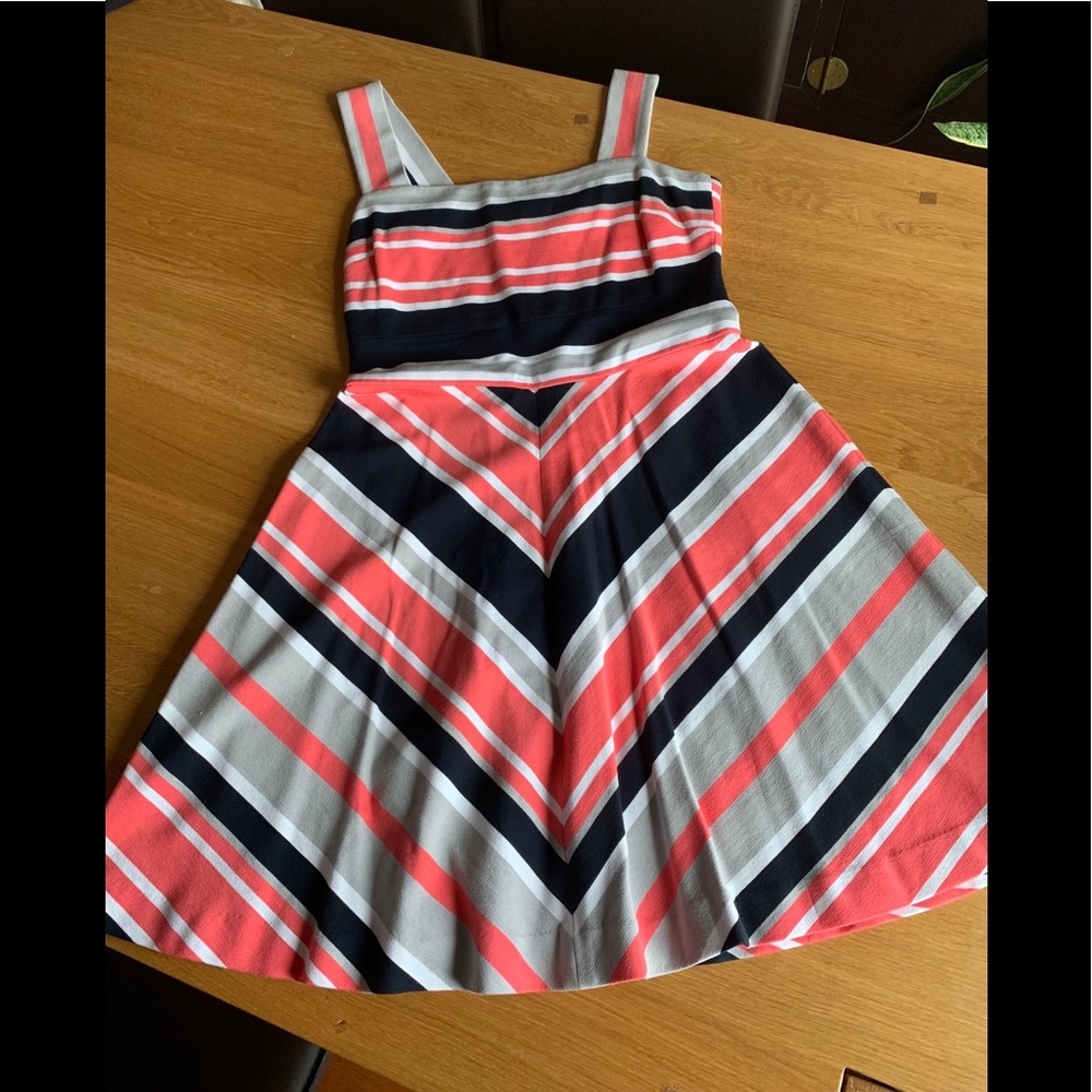 NWOT Banana Republic fit and flare dress